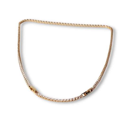 Su Yolu İnce Taşlı Altın Kolye