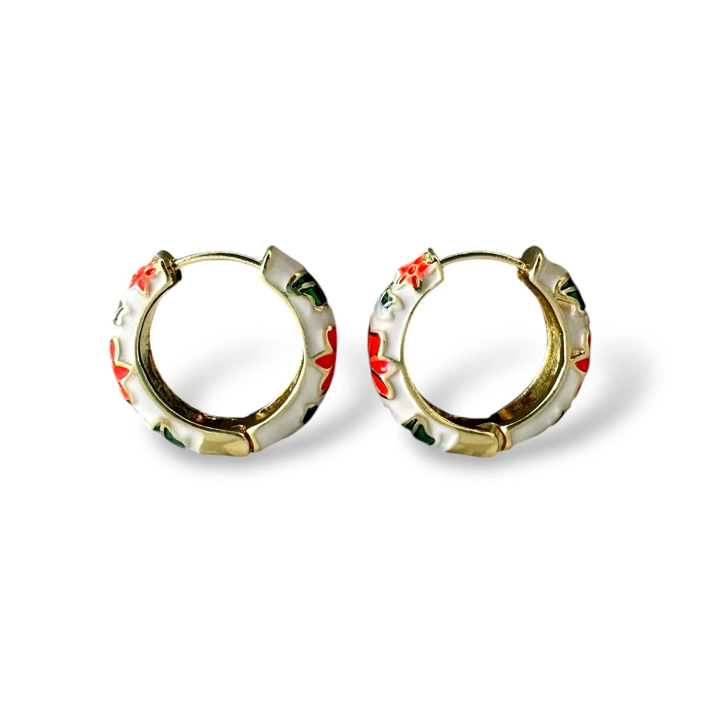 Beyaz Çiçekli Mineli Küpe