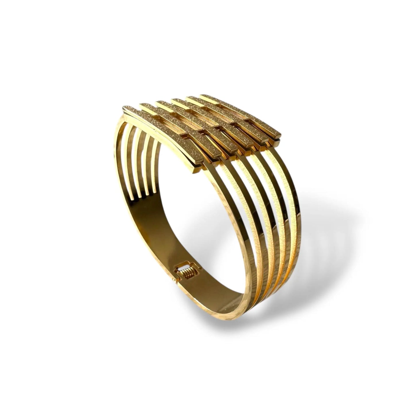 Altı Sıra Simli Kaburga Kelepçe