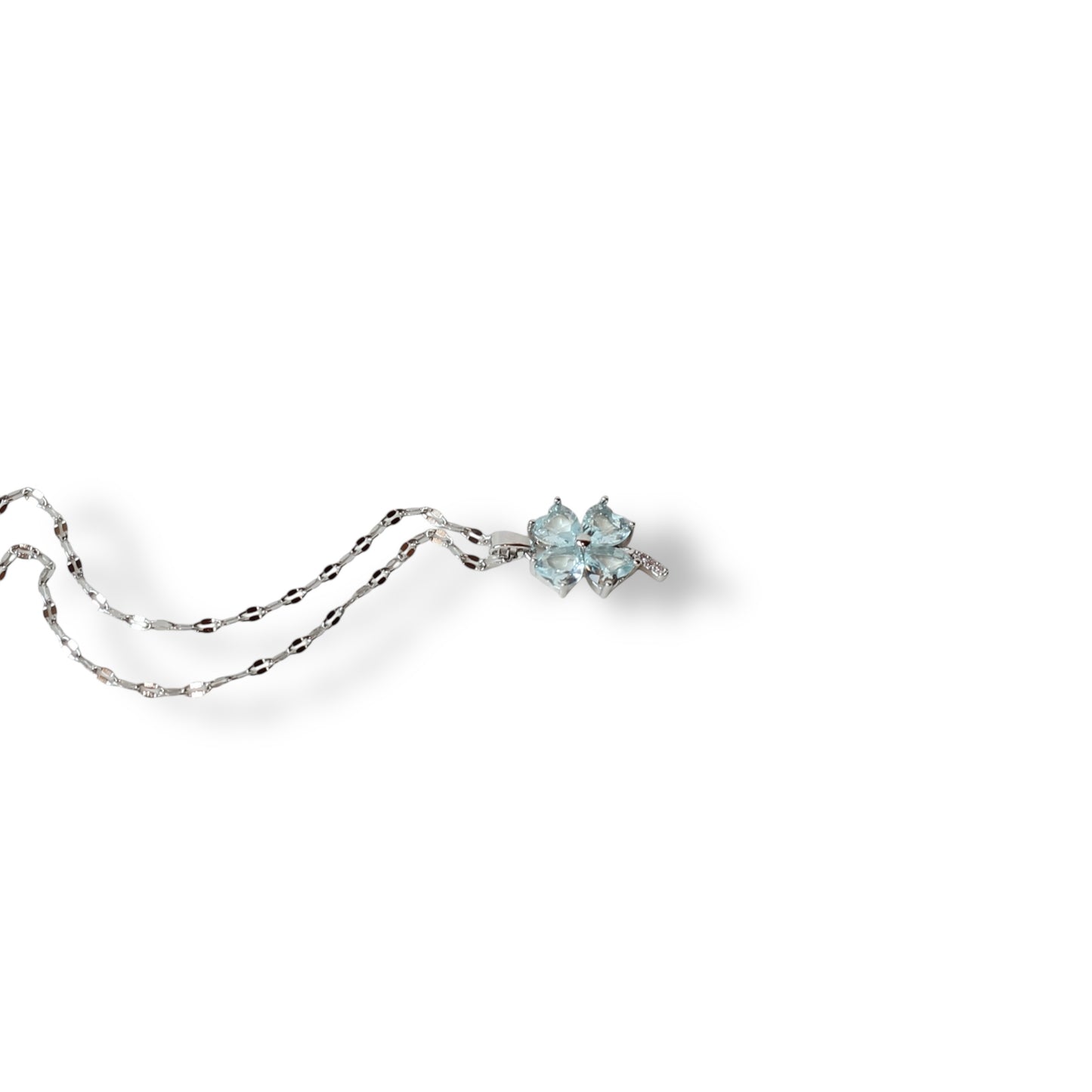 Buz Mavi Çiçek Gümüş Kolye